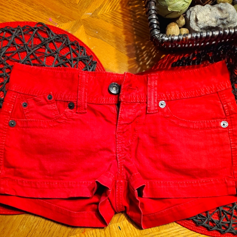 Guess shorts